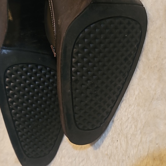 What's what, by AEROSOLES Woman Cheyenne Leather Pumps heel  Shoes Size 7M - Picture 9 of 9